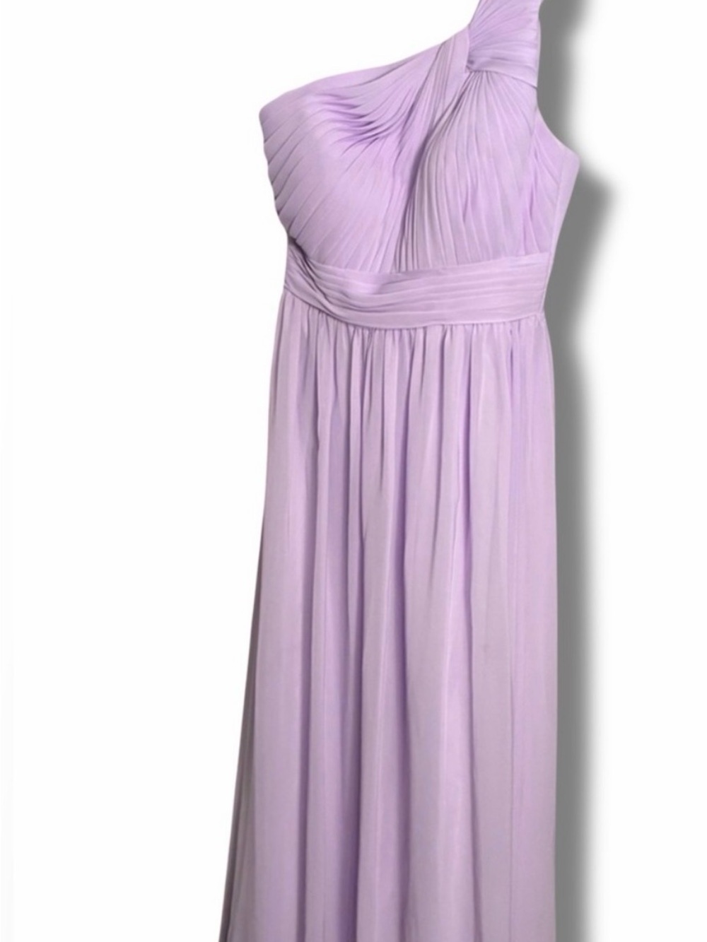 Azazie One Shoulder Formal
Gown / Bridesmaid Dress Lilac
Chiffon Maxi Size 4